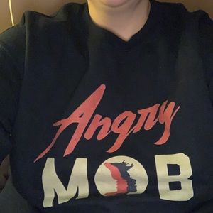 Meet your Posher, Hillary